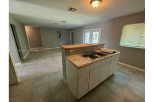 2727 NW 7th Ct, Fort Lauderdale, FL 33311, - MLS#A11741672
