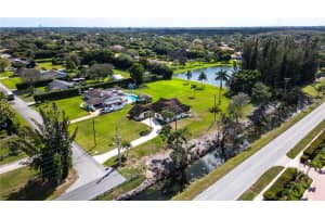 13560 SW 29th St, Davie, FL 33330, Sold 05/23/25