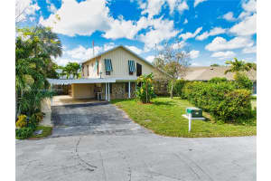 1613 SW 17th Ave, Fort Lauderdale, FL 33312, - MLS#A11741714