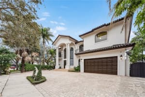 8200 NW 163rd St, Hialeah, FL 33016, - MLS#A11741734
