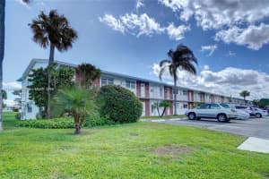 2800 W Golf Blvd 219, Pompano Beach