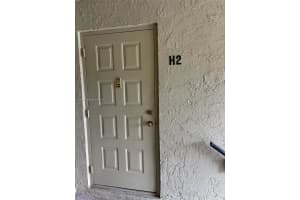 718 Sunny Pine Way H2 Green Acres, FL 33415 - MLS#A11741939