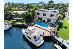 2219 SE 9th St, Pompano Beach, FL 33062, Sold 06/27/25