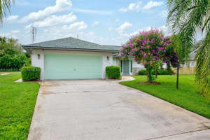 124 Lemon Rd NW, Lake Placid, FL 33852, Sold 03/07/25