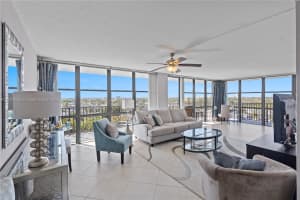 800 Parkview Dr APT 909, Hallandale Beach, FL 33009, - MLS#A11742063