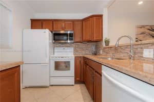 5141 W Oakland Park Blvd #307, Lauderdale Lakes, FL 33313, - MLS#A11742090