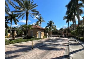 7940 N Nob Hill Rd, Tamarac, FL 33321, Sold 03/31/25