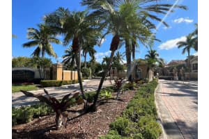 7940 N Nob Hill Rd, Tamarac, FL 33321, Sold 03/31/25