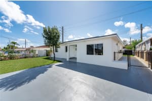 4510 NW 5th St, Miami, FL 33126, Sold 04/16/25