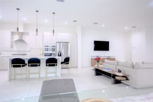 4344 NW 80th Ct, Doral, FL 33166, Sold 04/14/25