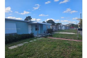910 E 11th Pl, Hialeah, FL 33010, Sold 05/23/25