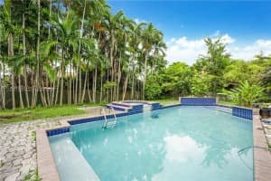 8930 SW 68th St, Miami, FL 33173, Sold 04/10/25