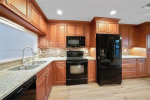 7490 Pinewalk Dr S, Margate, FL 33063, Sold 07/18/25