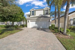 207 Berenger Walk, Royal Palm Beach, FL 33414, Sold 07/24/25