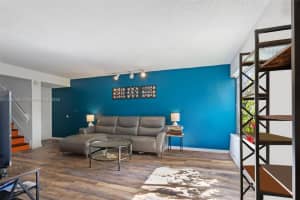 1149 NW 13th St APT 9, Boca Raton, FL 33486, Sold 04/29/25