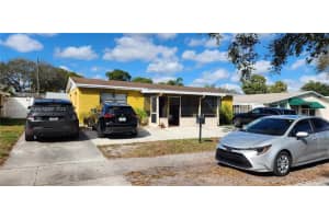 1360 N 73rd Way, Hollywood