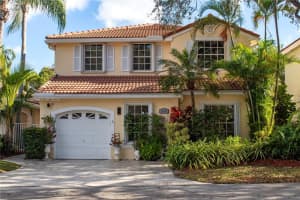 803 Garnet Cir, Weston, FL 33326, Sold 05/12/25