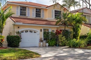 803 Garnet Cir, Weston, FL 33326, Sold 05/12/25