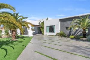 9890 SW 64th St, Miami, FL 33173, - MLS#A11742568