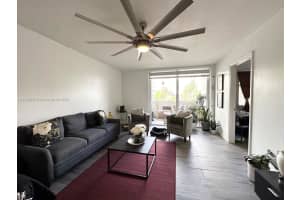 10000 NW 80th Ct, Hialeah Gardens, FL 33016, Sold 03/20/25