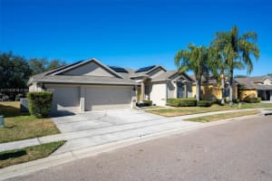 652 Coventry Rd, Davenport, FL 33897, Sold 04/01/25