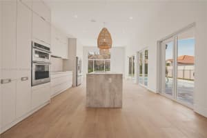 3483 Lantern Bay Dr, Jupiter, FL 33477, Sold 04/18/25