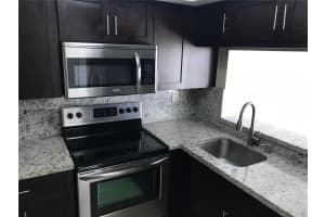 11750 SW 18th St Apt 531-1, Miami, FL 33175, Sold 05/20/25