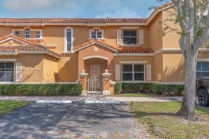 14131 NW 84th Ct APT 4104, Miami Lakes, FL 33016, Sold 04/21/25