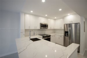 55 Ocean Ln Dr APT 1026, Key Biscayne, FL 33149, - MLS#A11742901