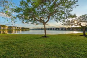 550 SW 138th Ave APT 112K, Pembroke Pines, FL 33027, Sold 04/29/25