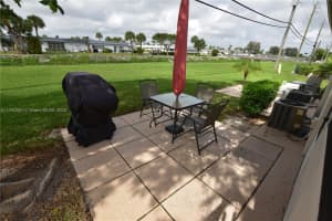 2823 Crosley Dr E, West Palm Beach, FL 33415, Sold 04/07/25