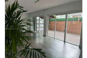 15675 SW 84th Terrace, Miami, FL 33193, Sold 04/10/25
