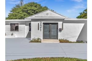221 NE 4th St, Hallandale Beach, FL 33009, - MLS#A11743034