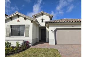 5089 Penella Ave, Ave Maria
