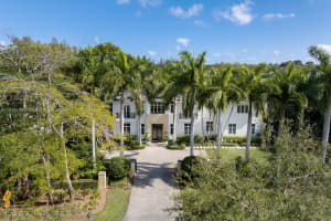 9001 Banyan Dr, Coral Gables