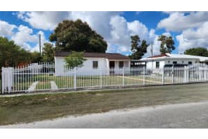 660 E 8th Ln, Hialeah, FL 33010, Sold 04/30/25