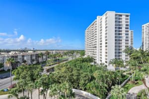 500 Three Islands Blvd 411, Hallandale Beach