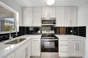 270 Layne Blvd, Hallandale Beach, FL 33009, Sold 05/29/25