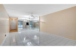 900 NE 12th Ave, Hallandale Beach, FL 33009, Sold 05/22/25