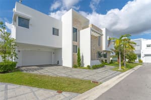 10393 NW 67th Terrace, Doral, FL 33178, Sold 04/02/25
