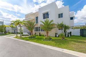 10393 NW 67th Terrace, Doral, FL 33178, Sold 04/02/25