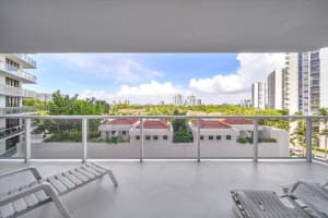 20281 E Country Club Dr APT 403, Aventura, FL 33180, - MLS#A11743447