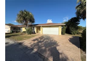 4808 Mango Dr, Tamarac, FL 33319, Sold 03/28/25