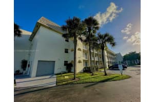 8450 Sunrise Lakes Blvd APT 107, Sunrise, FL 33322, Sold 07/07/25