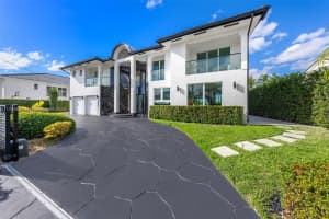 3251 NE 164th St, North Miami Beach, FL 33160, - MLS#A11743554