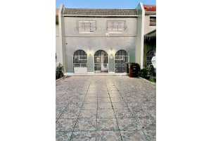6985 W 2nd Ln, Hialeah, FL 33014, Sold 03/26/25