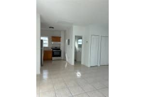 20520 NW 15th Ave APT 226, Miami Gardens, FL 33169, Sold 04/28/25