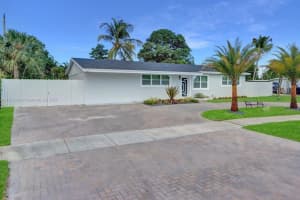 2465 Edgewater Dr, West Palm Beach, FL 33406, Sold 06/02/25