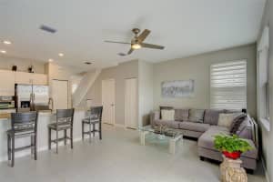 2723 SE 17th St, Homestead, FL 33035, Sold 03/31/25