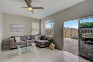 2723 SE 17th St, Homestead, FL 33035, Sold 03/31/25